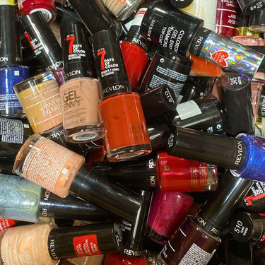 Revlon Colorstay Gel Envy Assorted Mix Longwear Nail Enamel 0.4OZ (50 Pcs Lot) - Discount Wholesalers Inc